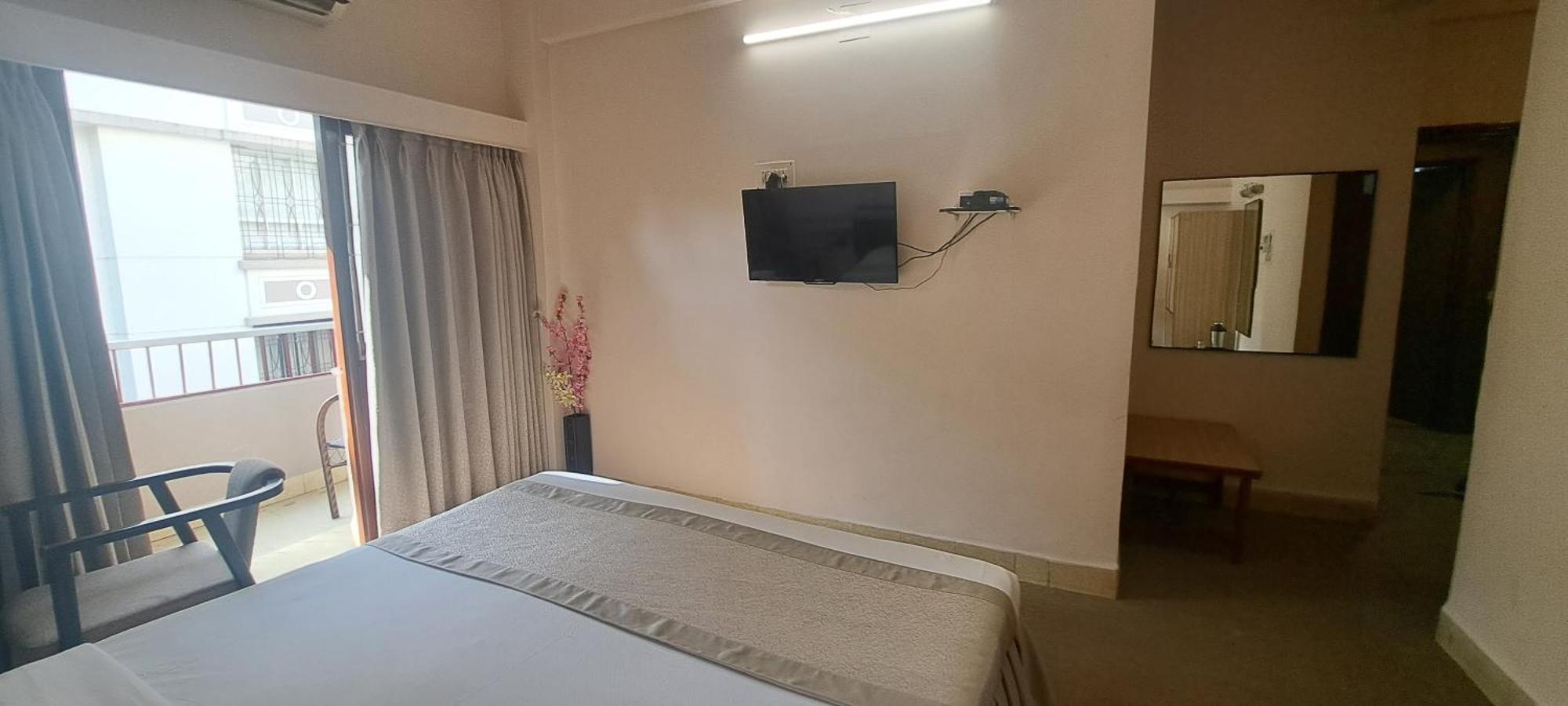 Hotel Swaroop Pune Esterno foto
