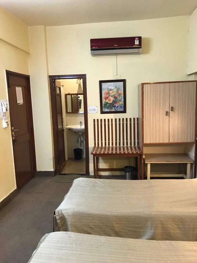 Hotel Swaroop Pune Esterno foto